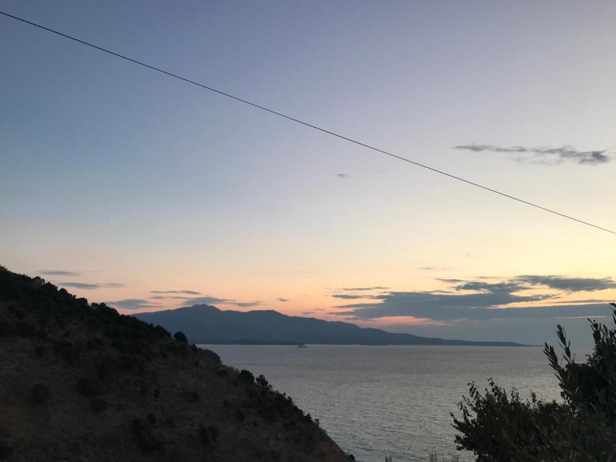 Vila Bedro Sarande Luaran gambar